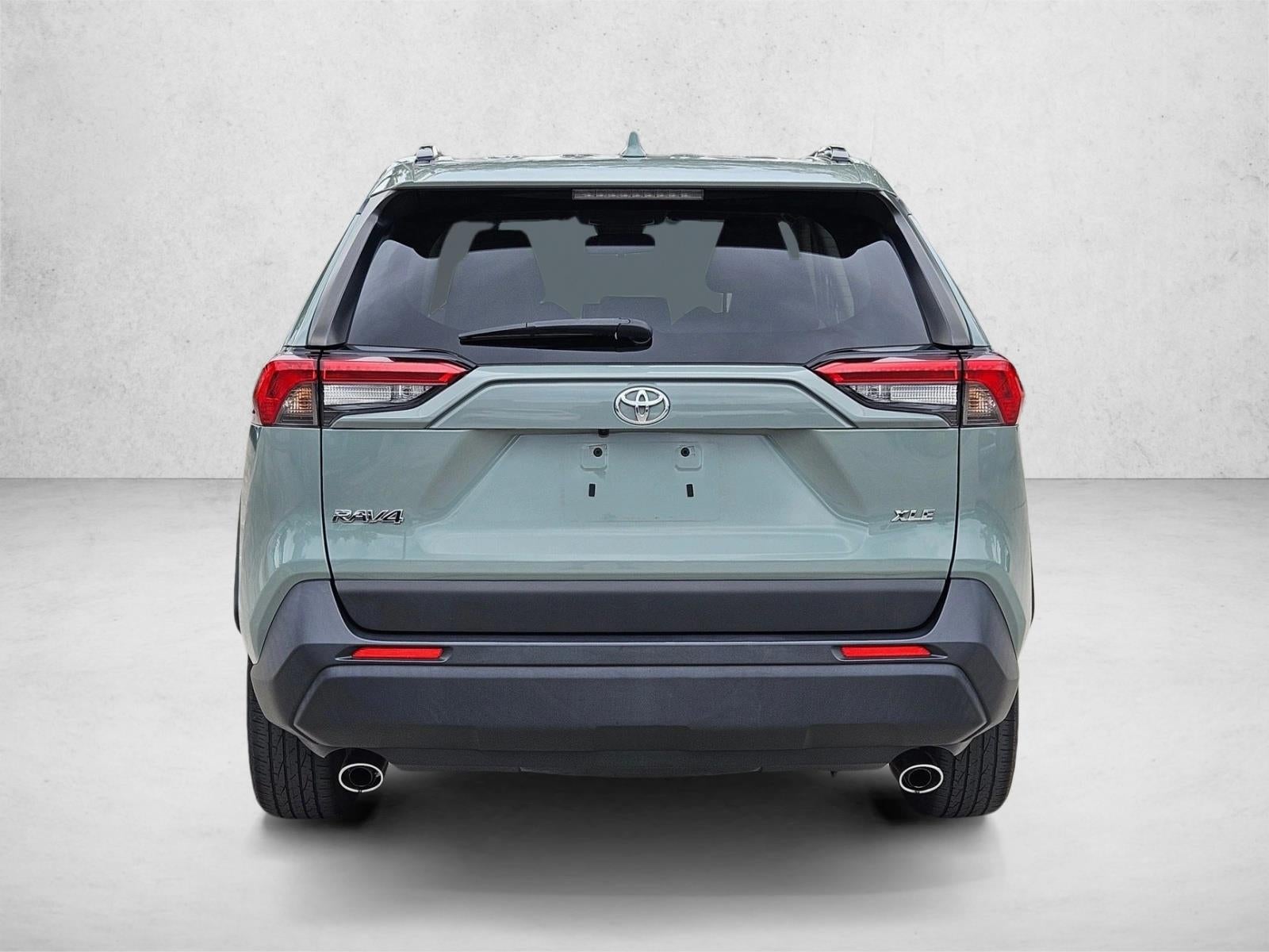 2022 Toyota RAV4 XLE FWD (GS)