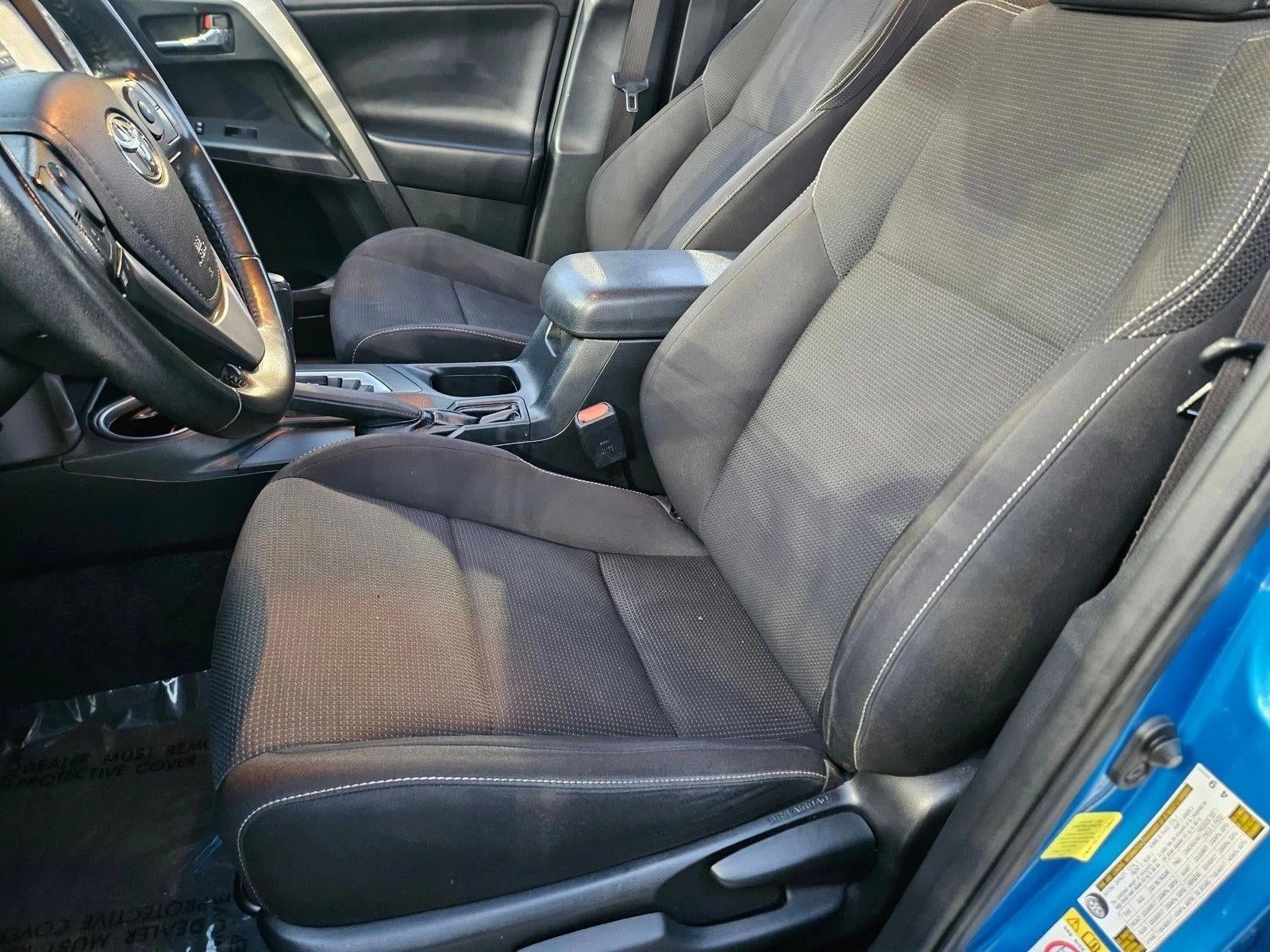 2018 Toyota RAV4 XLE FWD (GS)