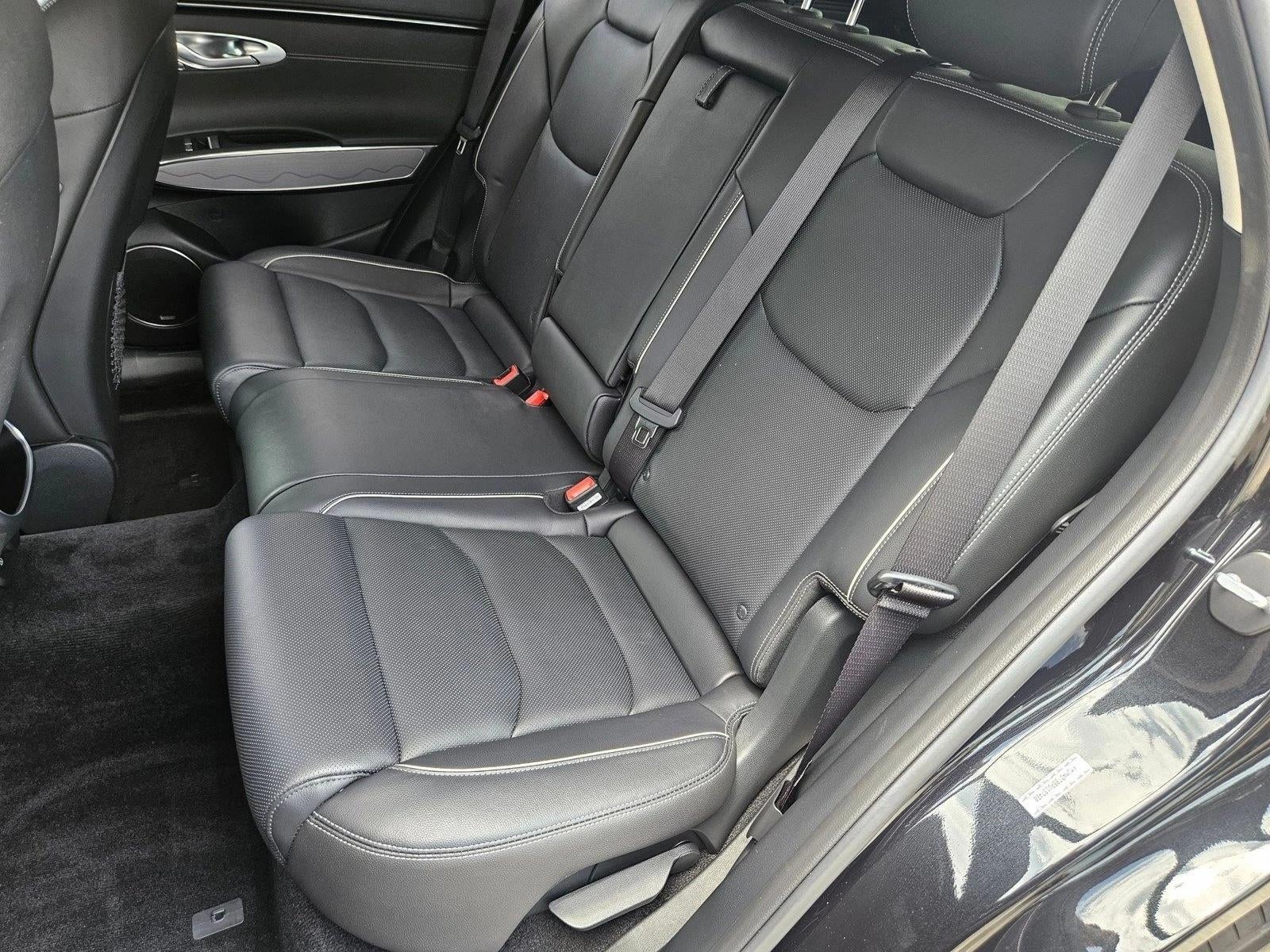 2023 Genesis GV70 2.5T AWD