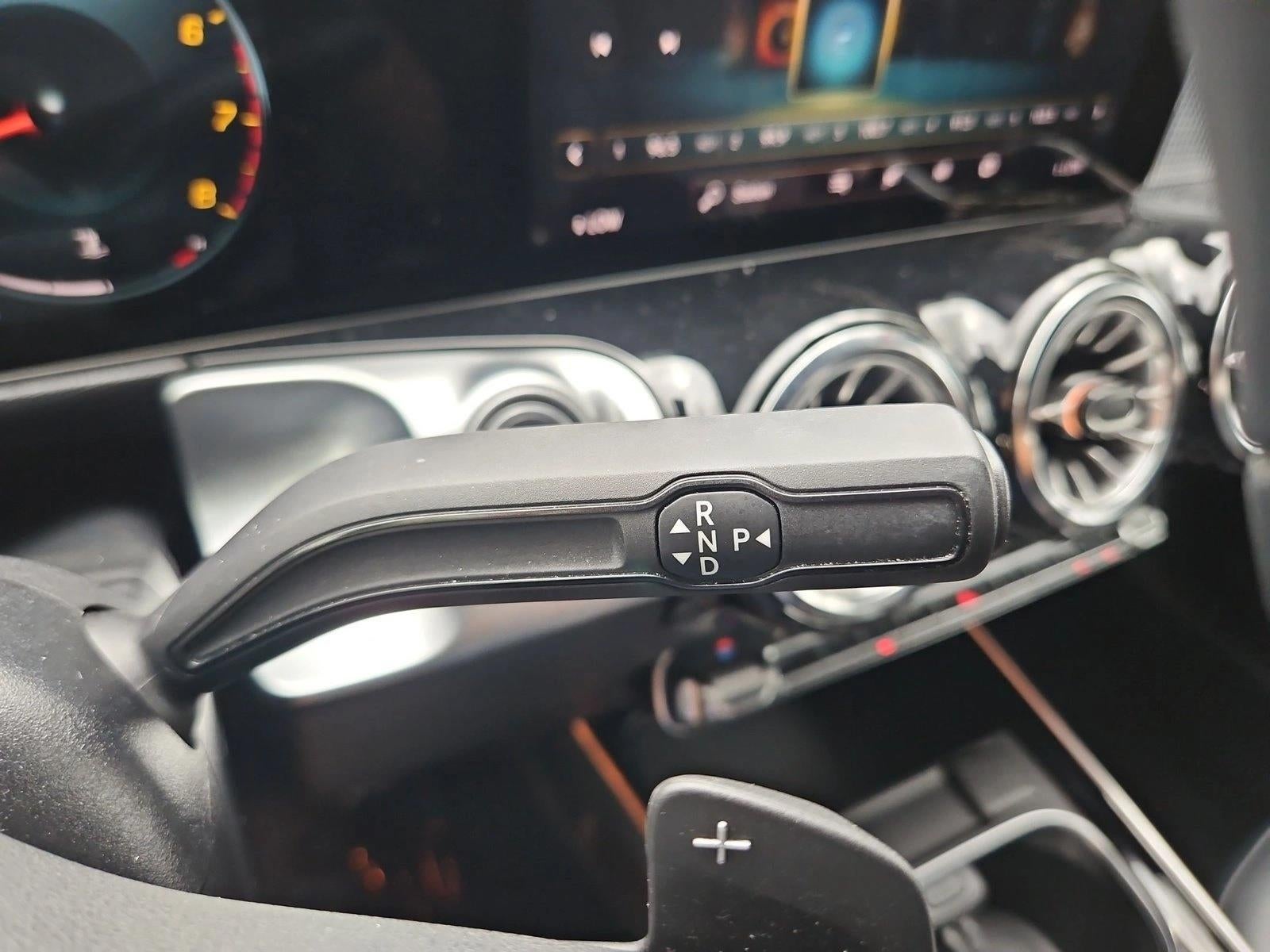2022 Mercedes-Benz GLB GLB 250 SUV