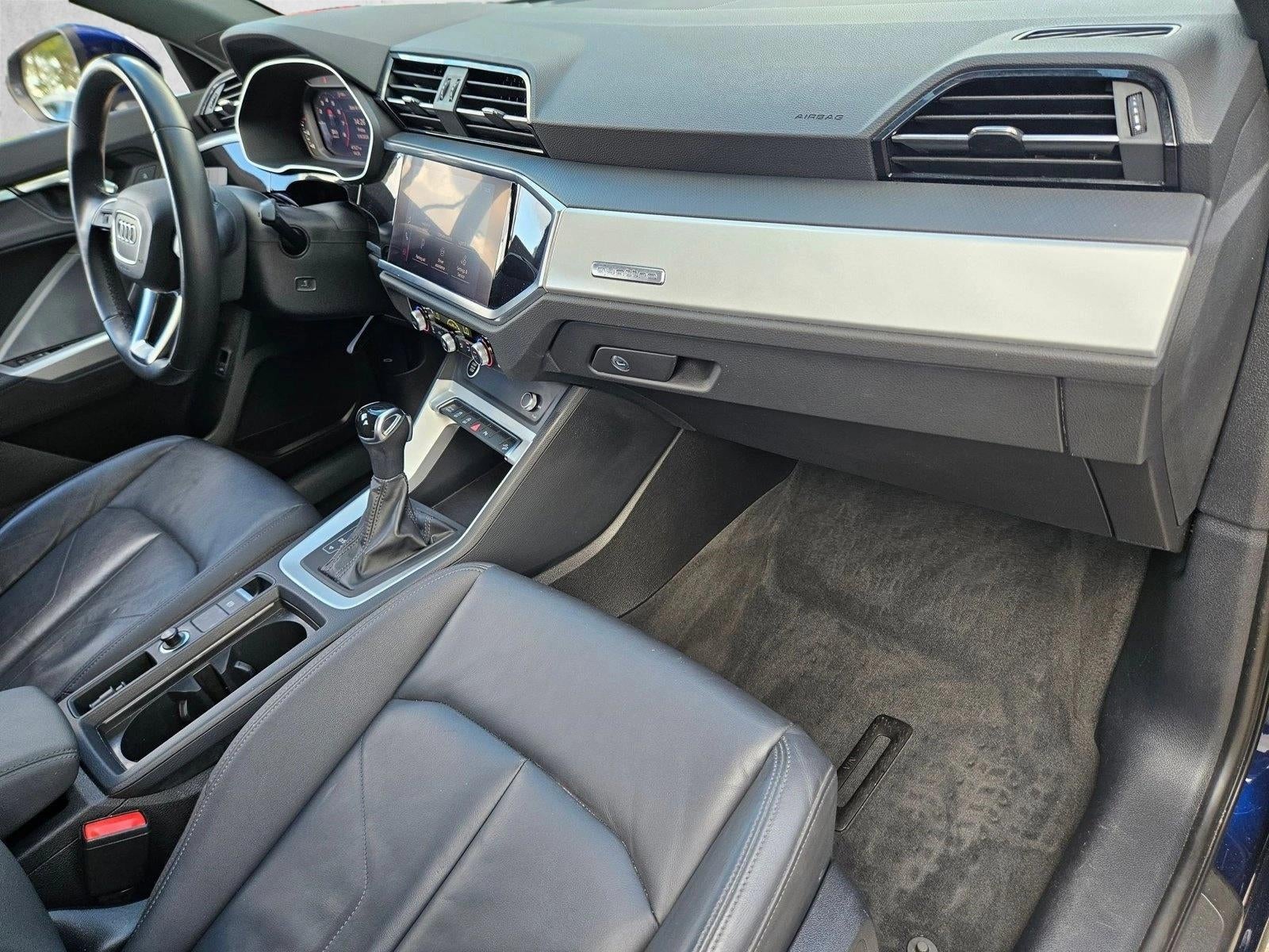 2021 Audi Q3 Premium 40 TFSI quattro