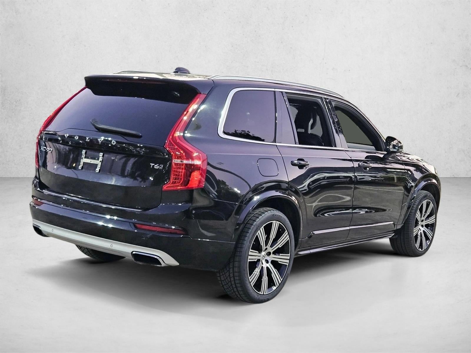 2020 Volvo XC90 T6 AWD Momentum 6 Passenger