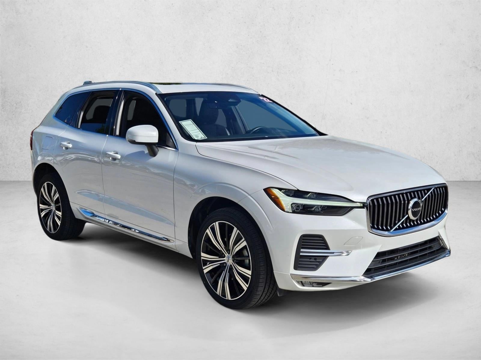 2022 Volvo XC60 B5 FWD Inscription