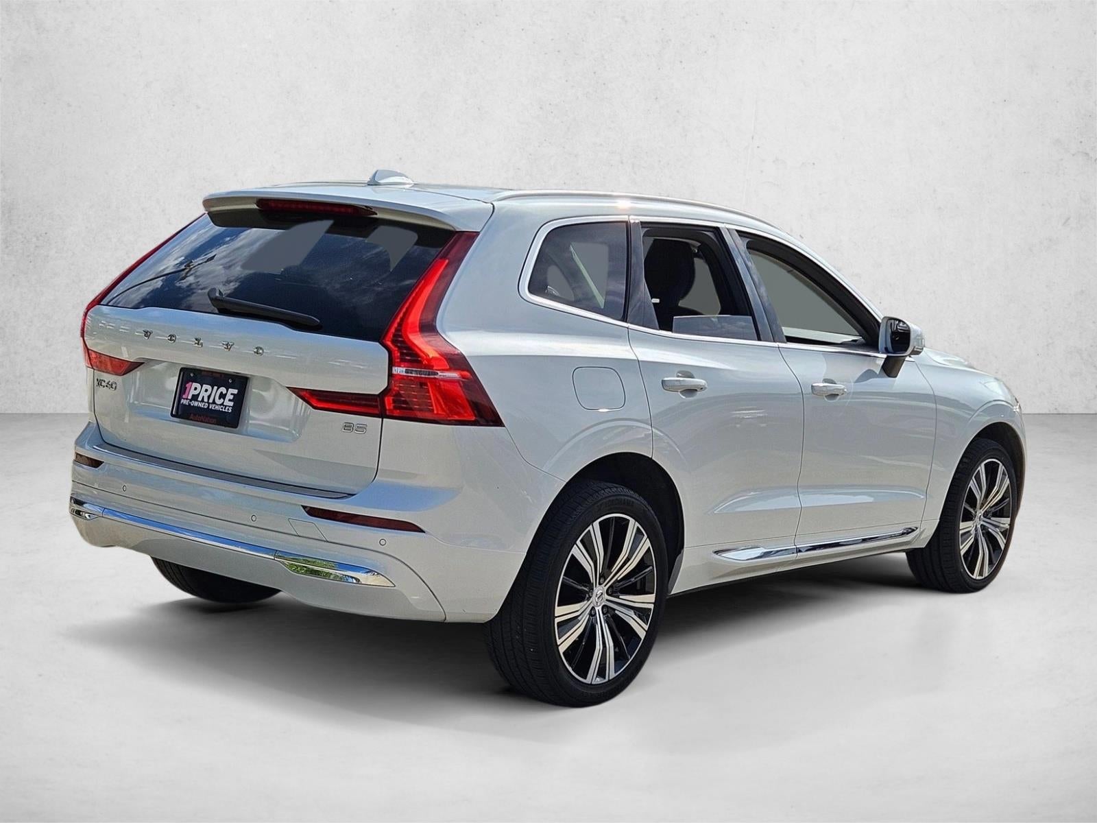2022 Volvo XC60 B5 FWD Inscription