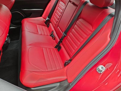 2023 Alfa Romeo Giulia Veloce RWD