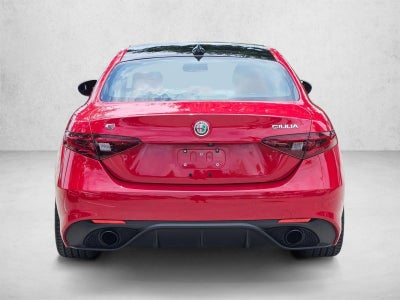 2023 Alfa Romeo Giulia Veloce RWD