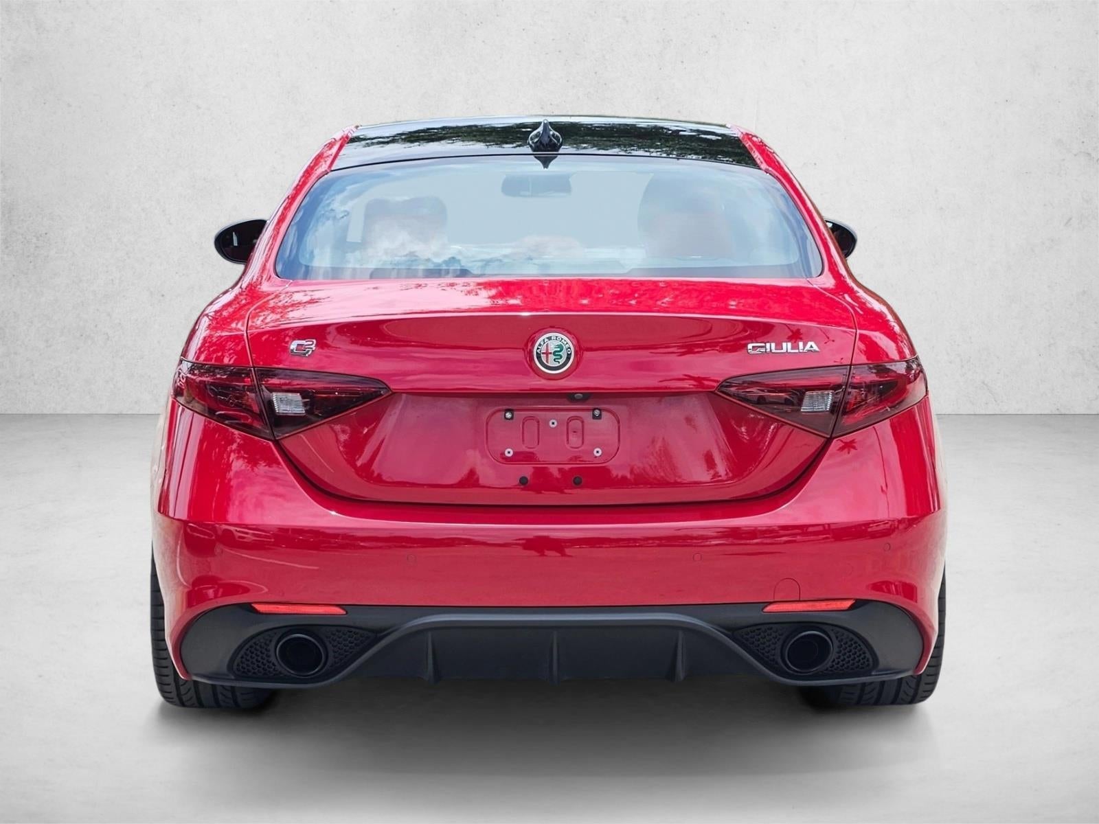 2023 Alfa Romeo Giulia Veloce RWD