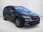 2024 Chrysler Pacifica Pinnacle AWD