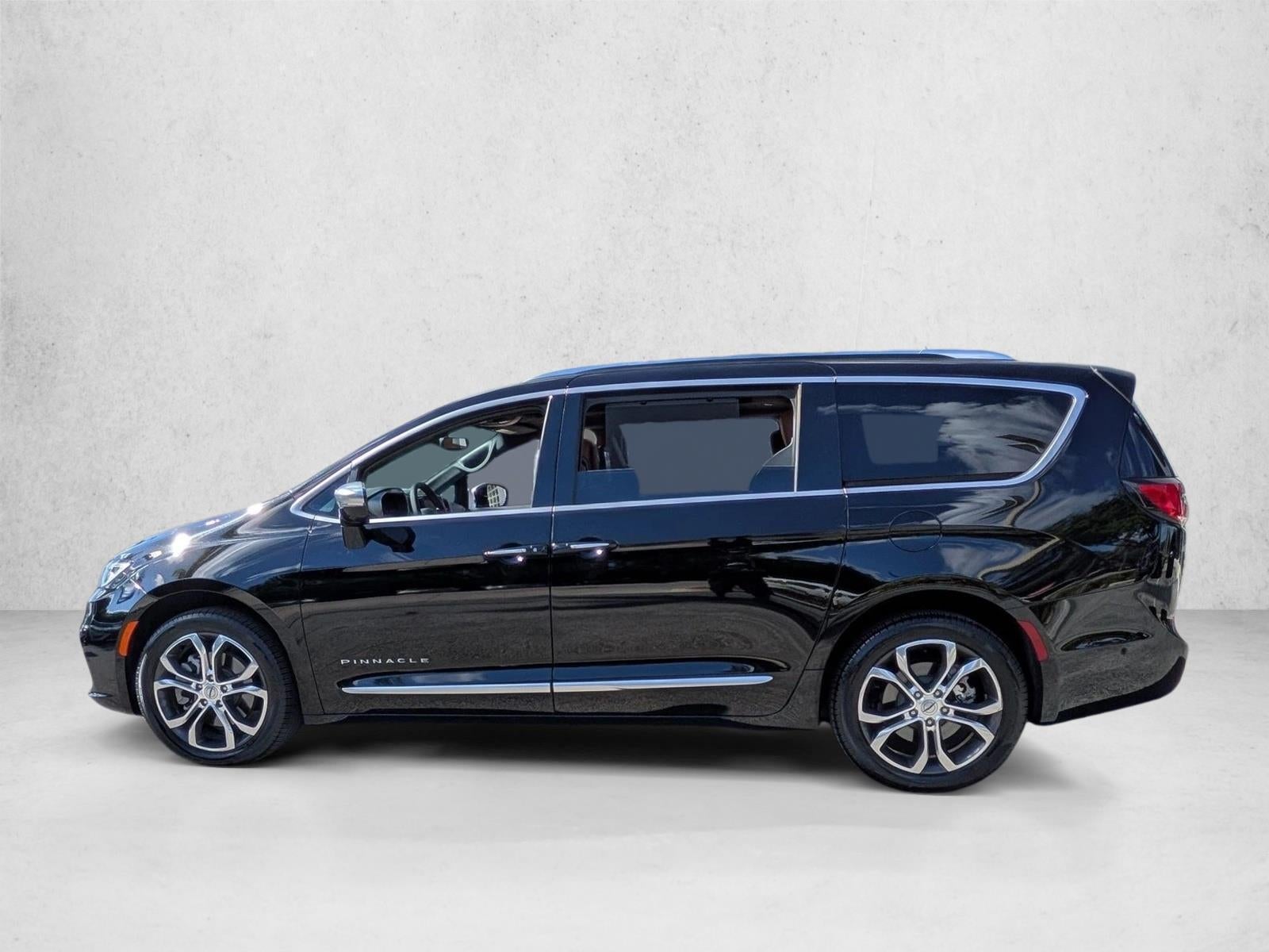 2024 Chrysler Pacifica Pinnacle AWD