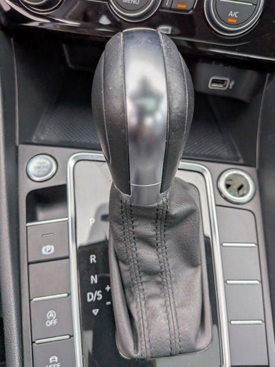 2019 Volkswagen Jetta SEL Premium Auto w/SULEV *Ltd Avail*