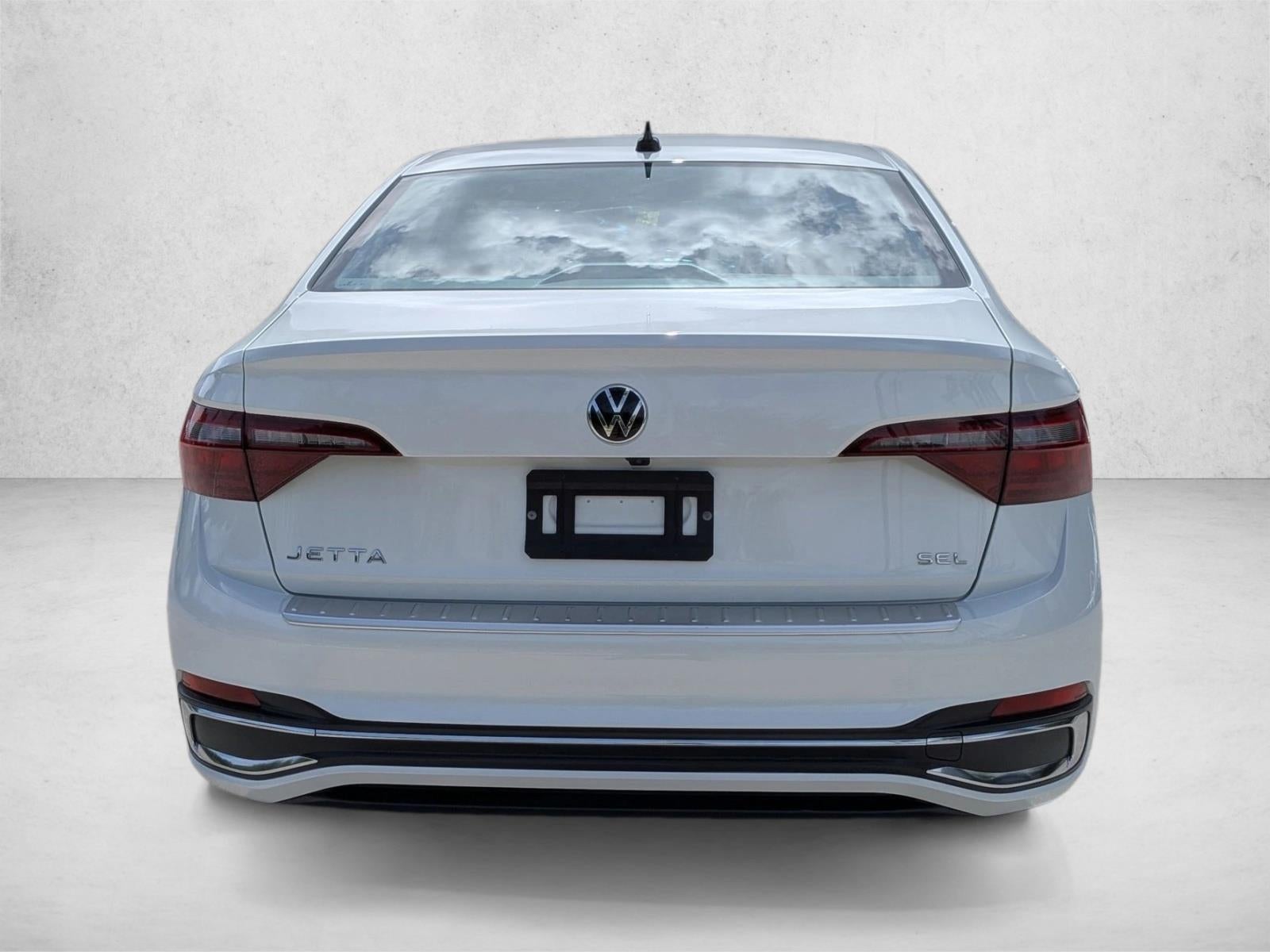 2024 Volkswagen Jetta SEL Auto