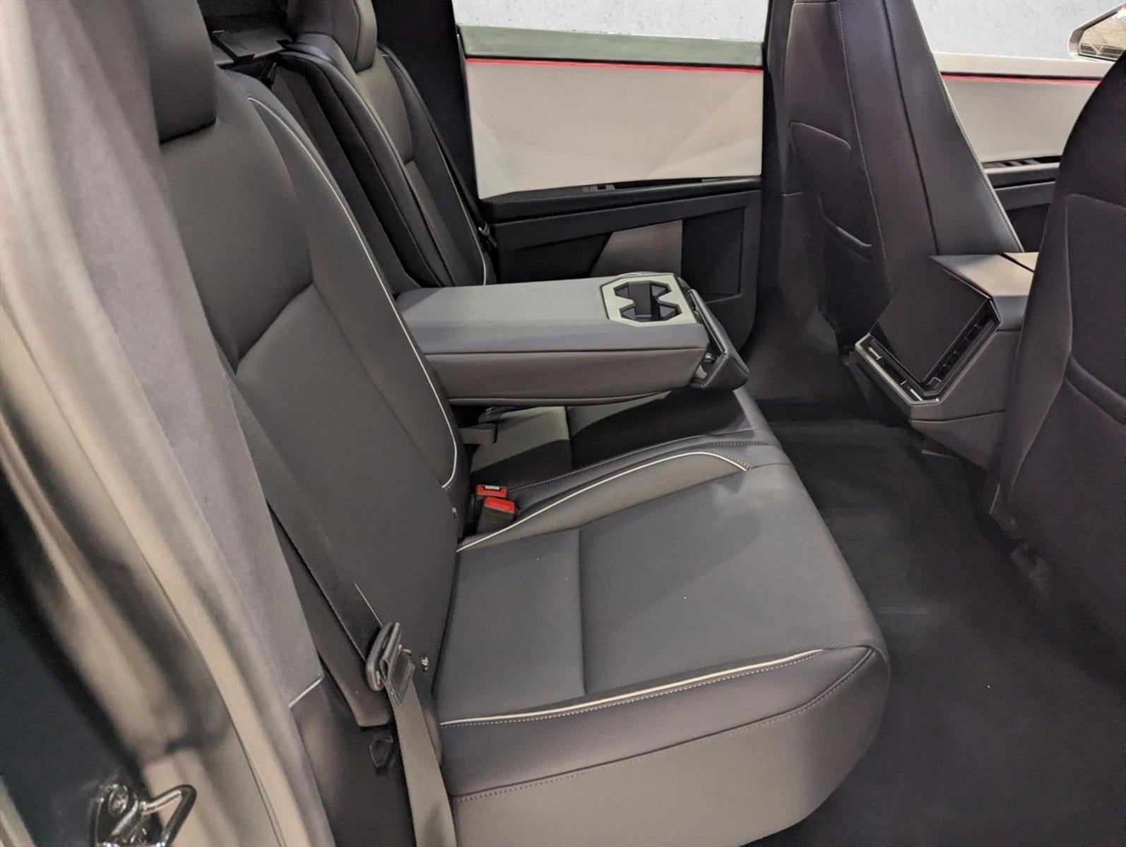 2024 Tesla Cybertruck Cyberbeast AWD