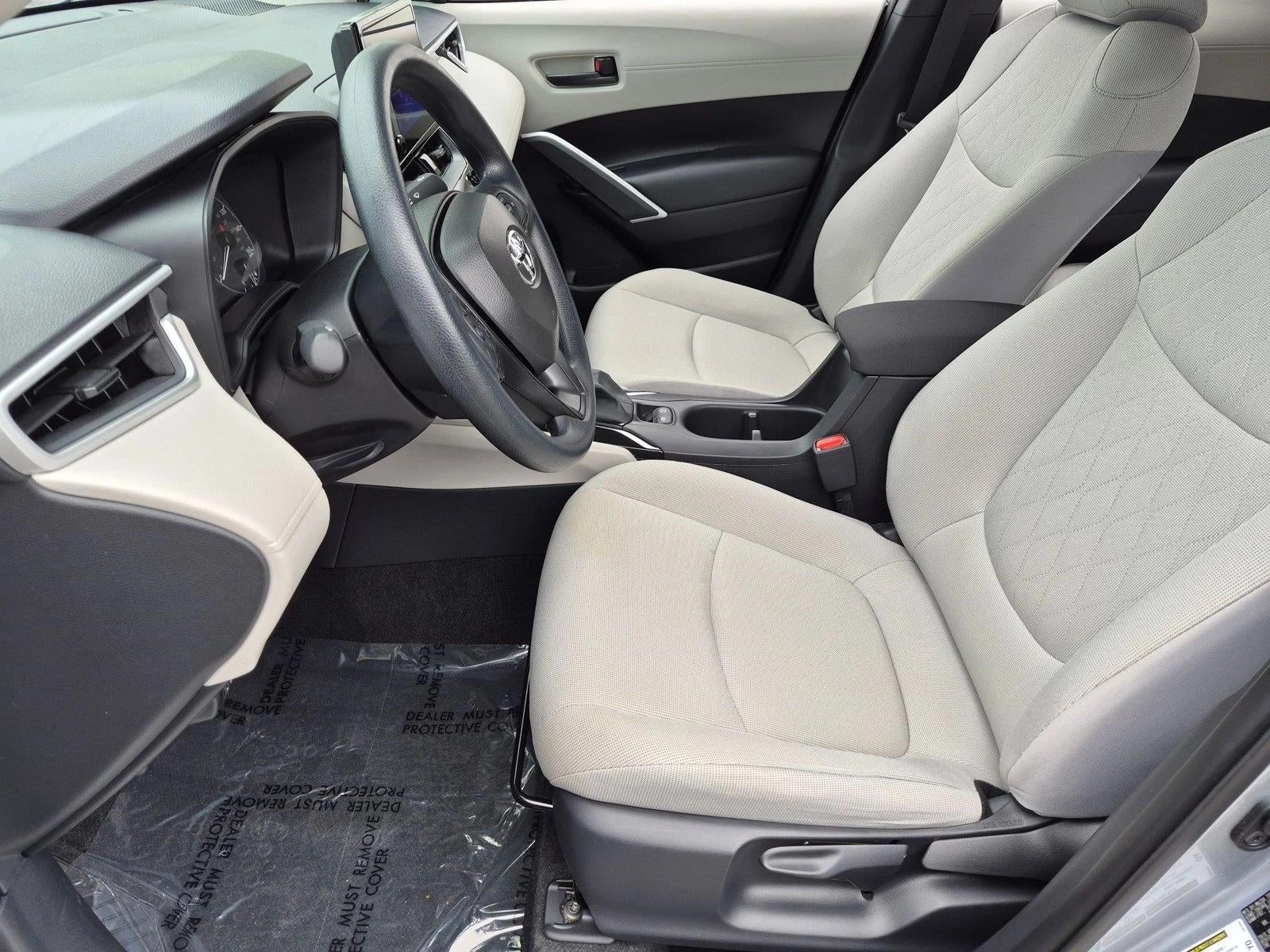 2025 Toyota Corolla Cross L 2WD (Natl)