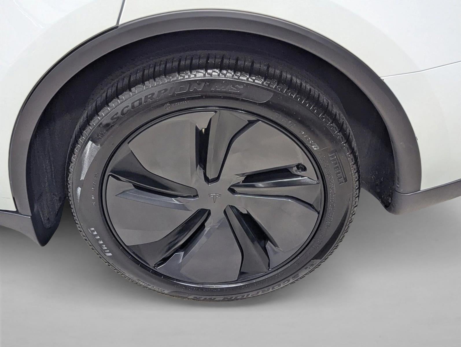 2026 Tesla Model Y Long Range Launch Series AWD *Ltd Avail*