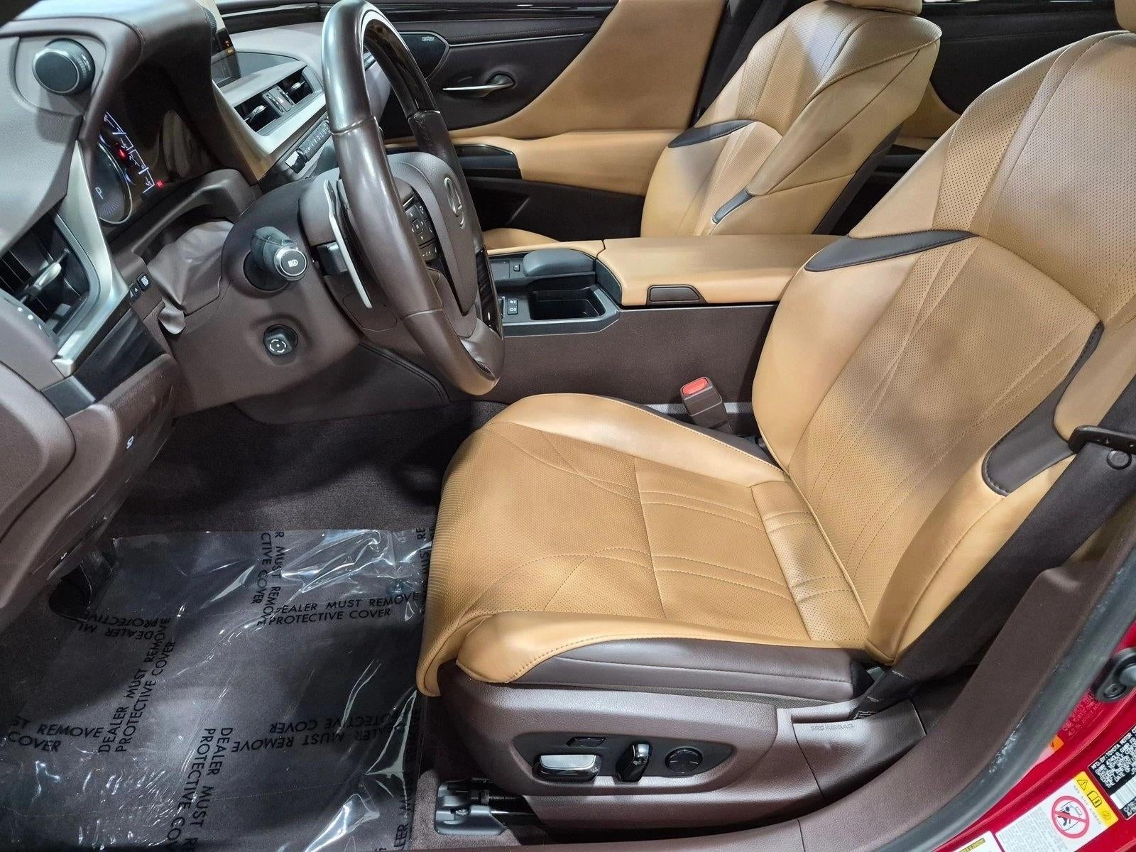 2019 Lexus ES 300h Luxury FWD