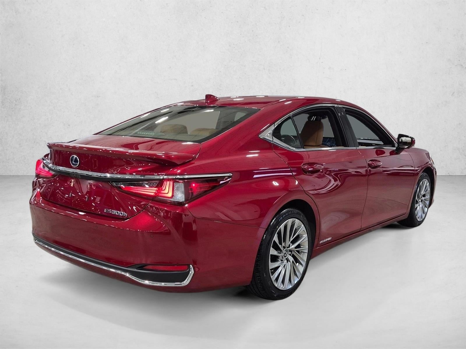 2019 Lexus ES 300h Luxury FWD