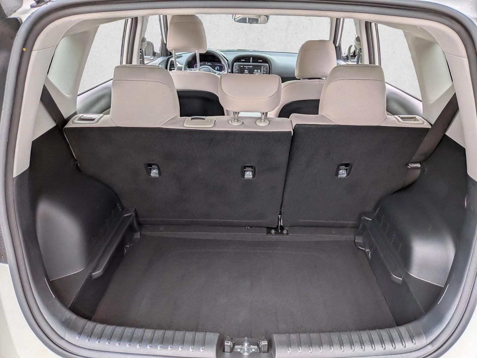 2024 Kia Soul LX IVT