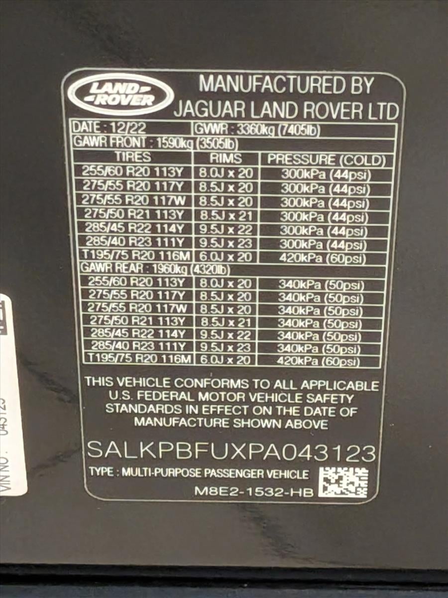 2023 Land Rover Range Rover P400 SE LWB 7 Seat
