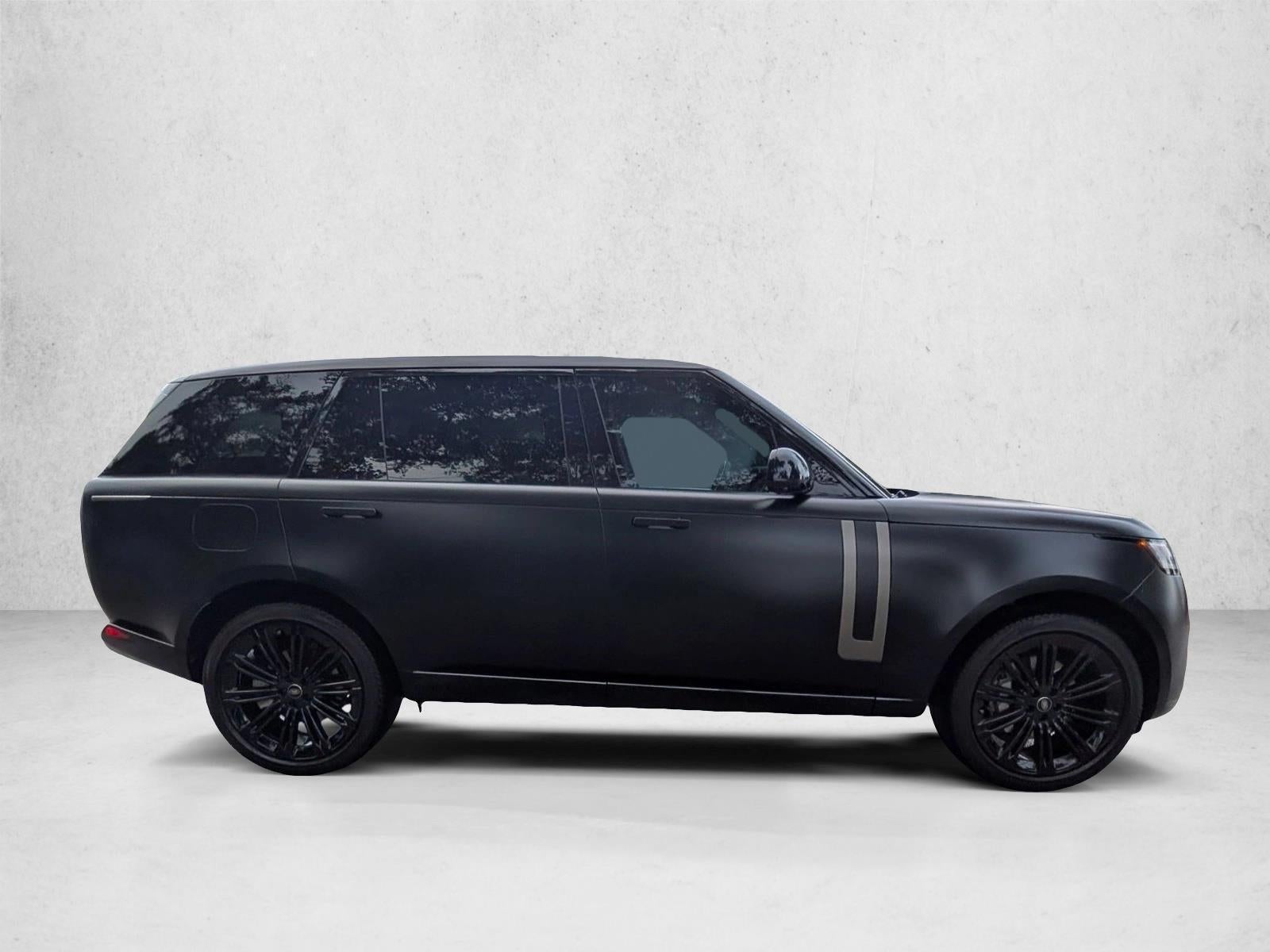 2023 Land Rover Range Rover P400 SE LWB 7 Seat