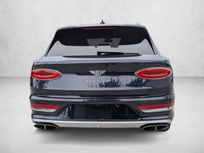 2023 Bentley Bentayga EWB V8 AWD