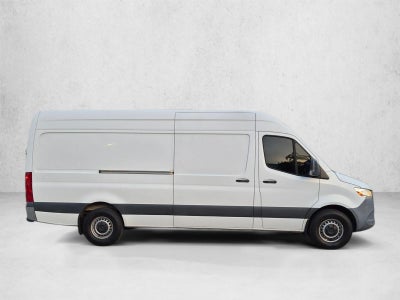 2022 Mercedes-Benz Sprinter Cargo Van 2500 High Roof I4 170" RWD