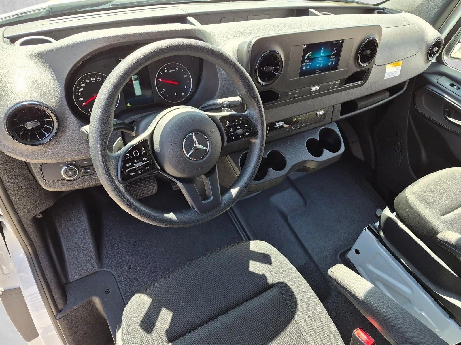 2024 Mercedes-Benz Sprinter Cargo Van 2500 Standard Roof I4 Diesel 144" RWD