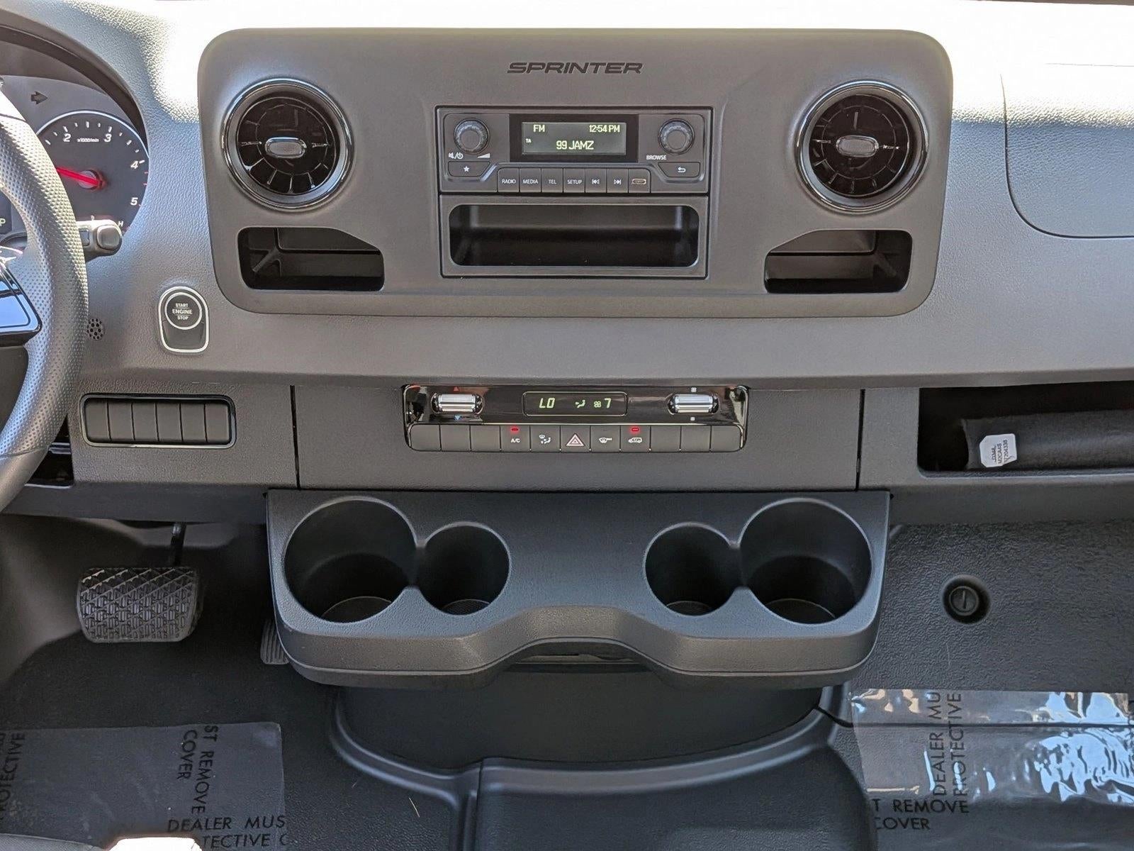 2025 Mercedes-Benz Sprinter Cargo Van 2500 Standard Roof I4 Diesel 144" RWD