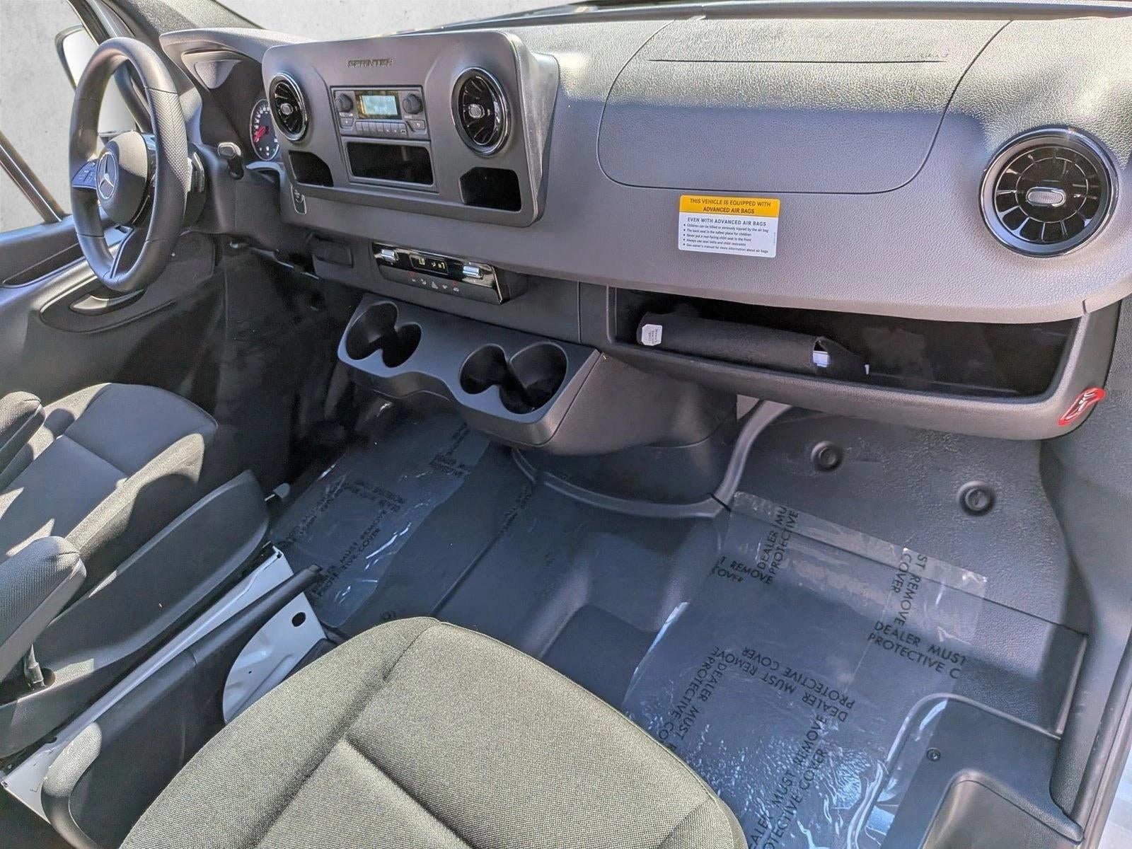 2025 Mercedes-Benz Sprinter Cargo Van 2500 Standard Roof I4 Diesel 144" RWD