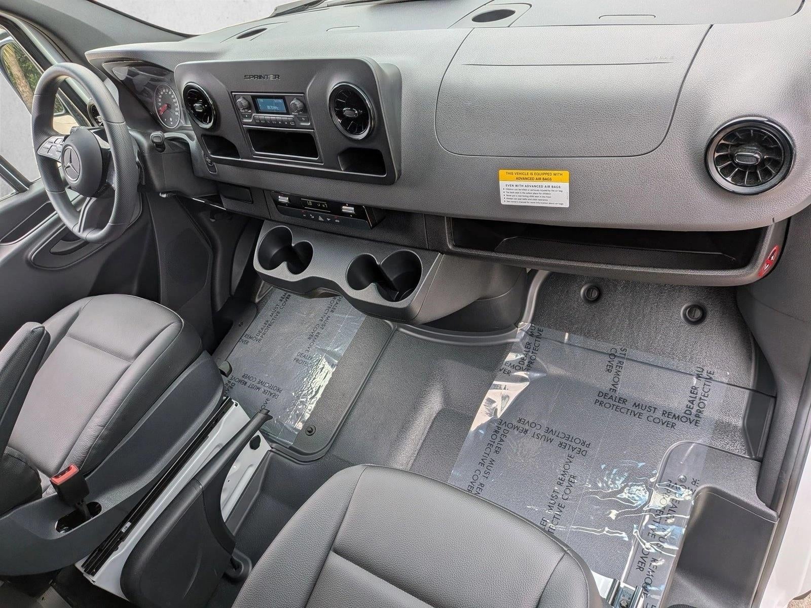 2025 Mercedes-Benz Sprinter Cargo Van 2500 Standard Roof I4 Diesel HO 144" RWD