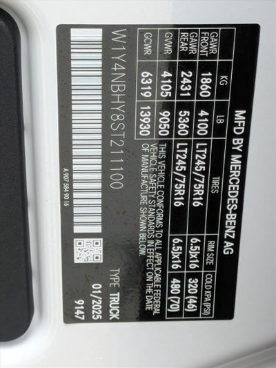 2025 Mercedes-Benz Sprinter Cargo Van 2500 Standard Roof I4 Diesel HO 144" RWD