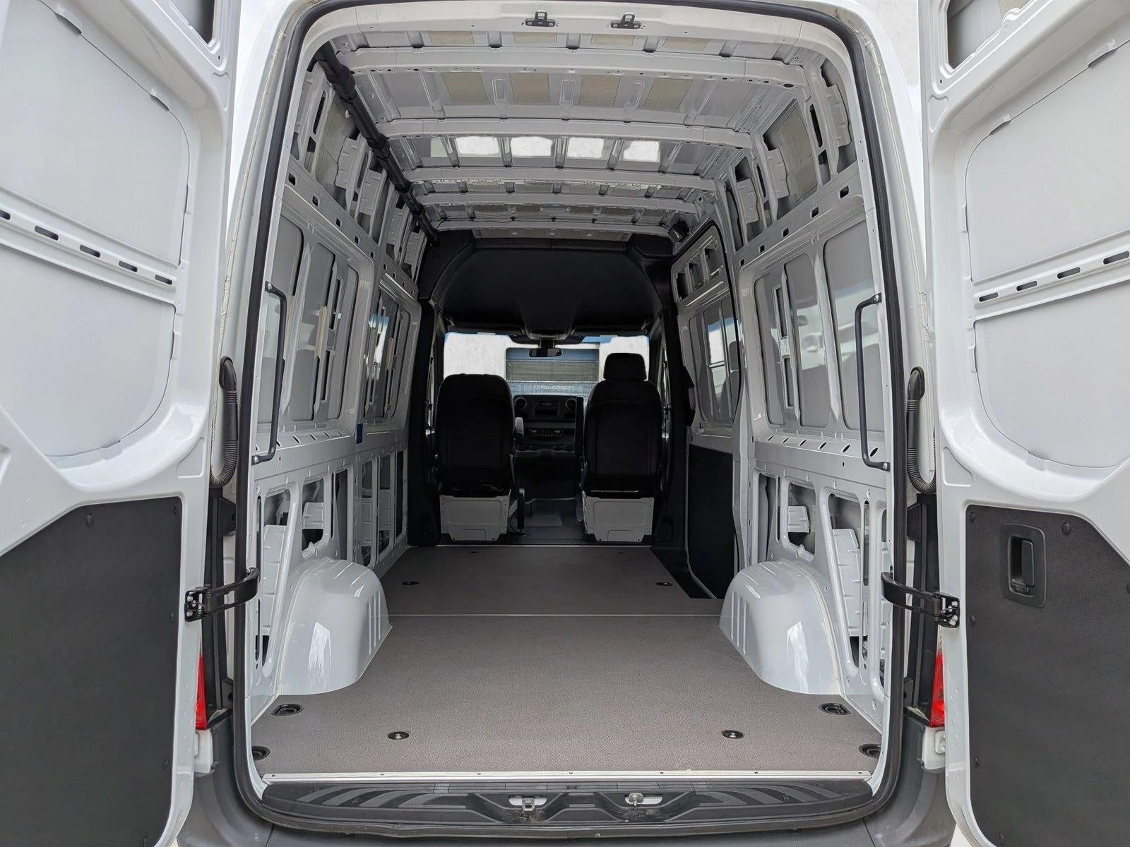 2025 Mercedes-Benz Sprinter Cargo Van 2500 Standard Roof I4 Diesel HO 144" RWD