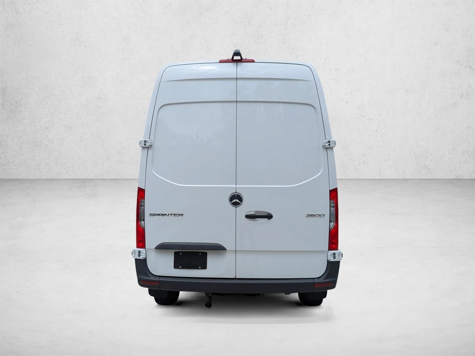 2025 Mercedes-Benz Sprinter Cargo Van 2500 Standard Roof I4 Diesel HO 144" RWD