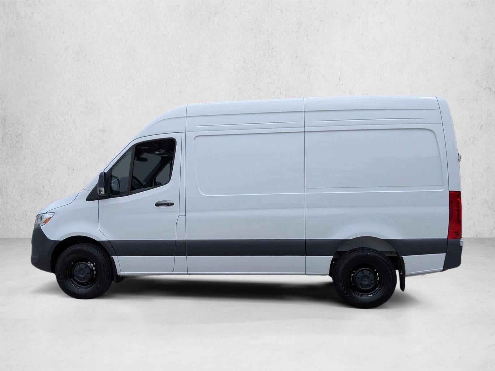 2025 Mercedes-Benz Sprinter Cargo Van 2500 Standard Roof I4 Diesel HO 144" RWD