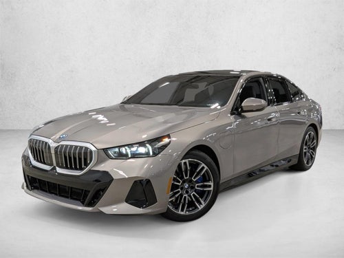 2026 BMW 550e xDrive Sedan