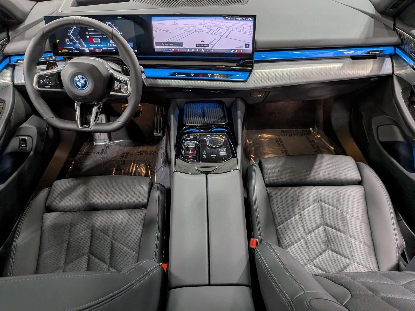 2026 BMW 550e xDrive Sedan