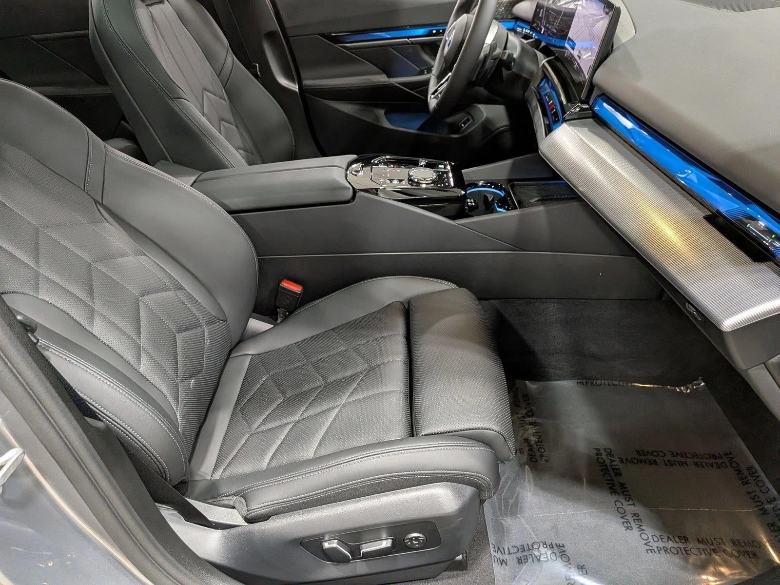 2026 BMW 550e xDrive Sedan