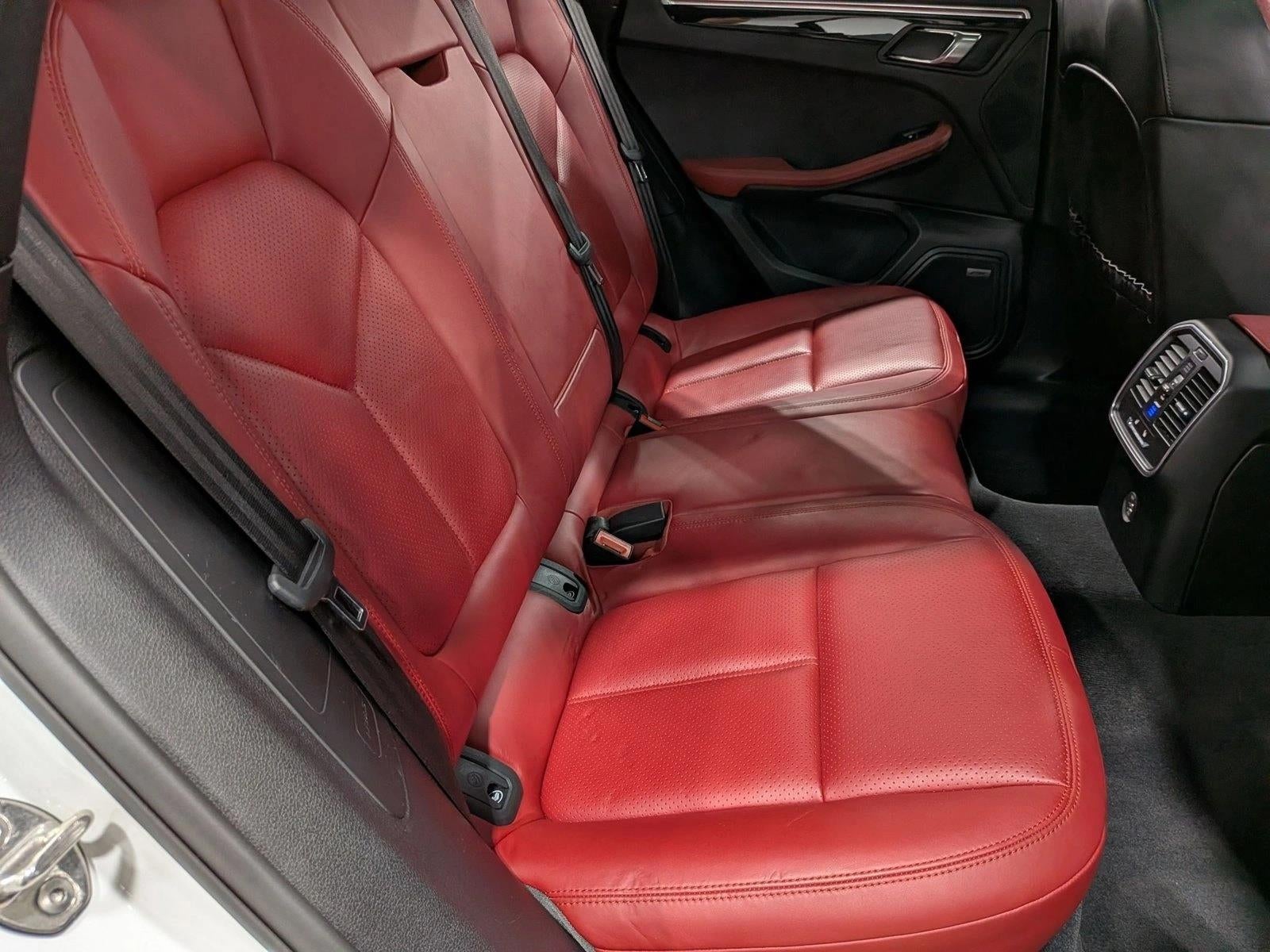 2018 Porsche Macan AWD