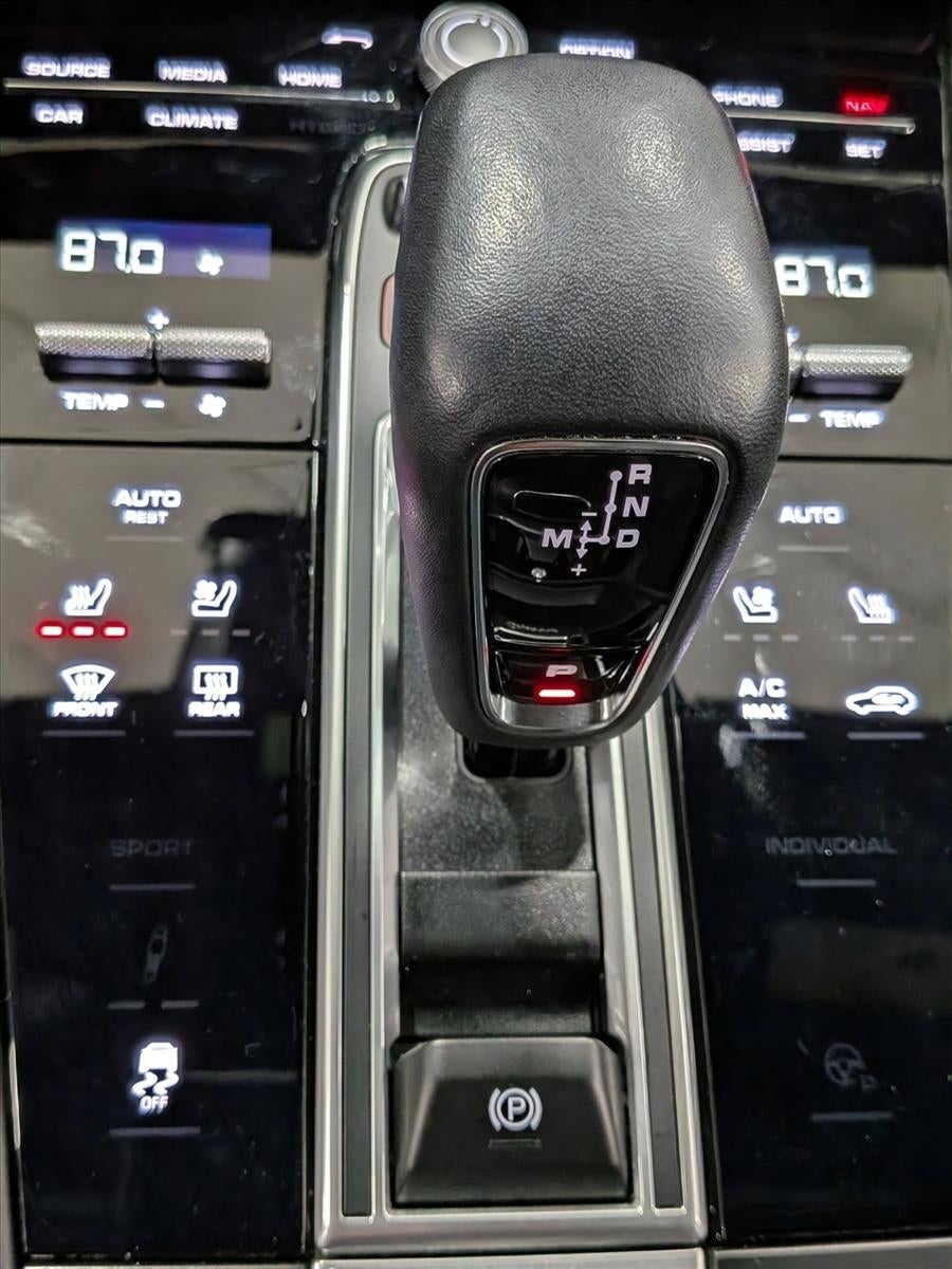 2023 Porsche Cayenne AWD