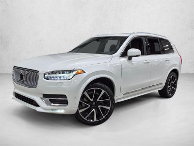 2023 Volvo XC90 B5 AWD Plus 7P
