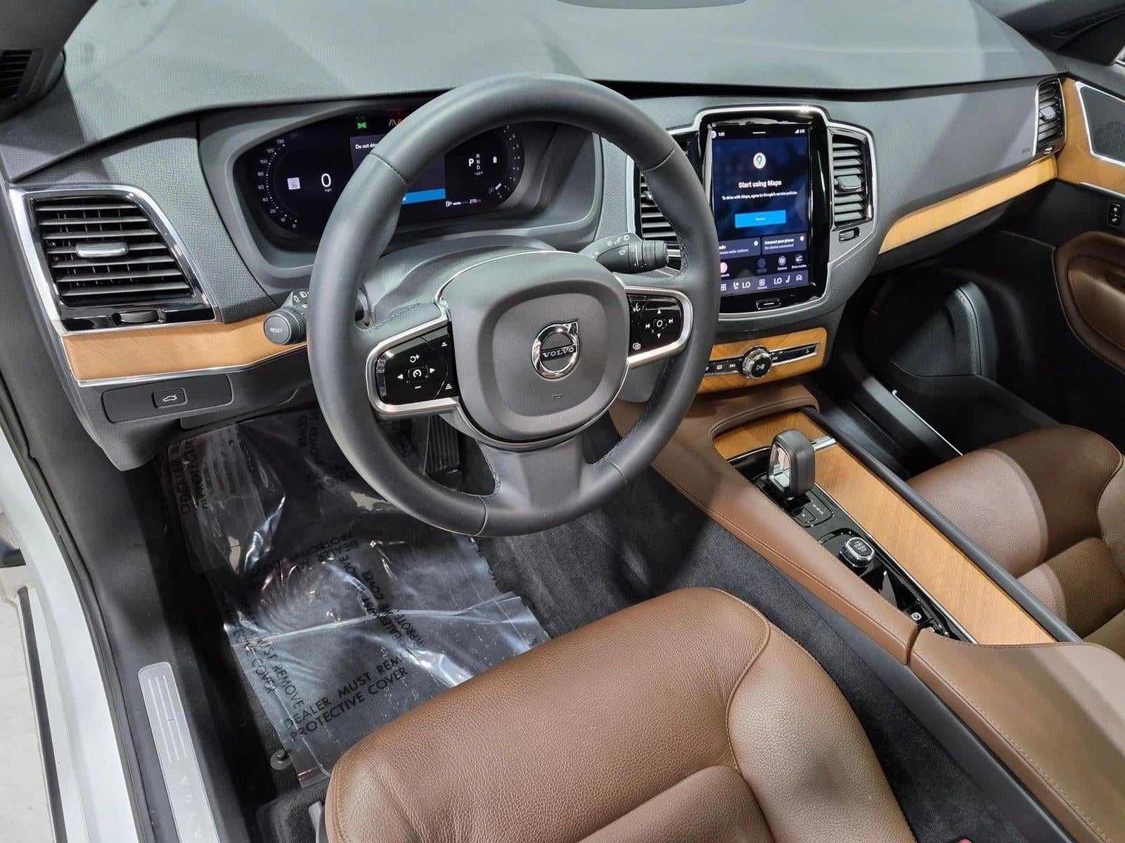 2023 Volvo XC90 B5 AWD Plus 7P