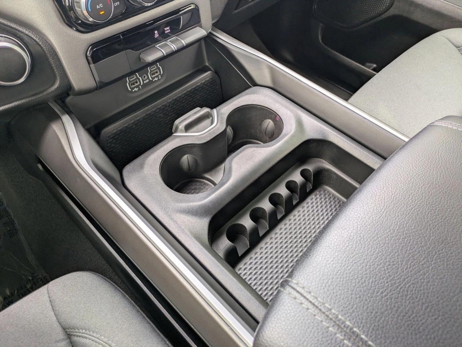 2022 RAM 1500 Big Horn 4x2 Crew Cab 5'7" Box
