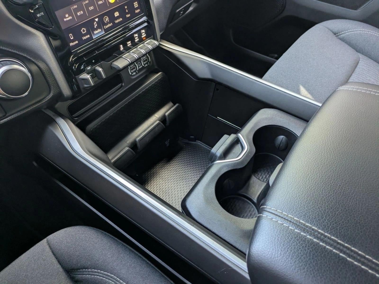 2023 RAM 1500 Big Horn 4x4 Crew Cab 6'4" Box