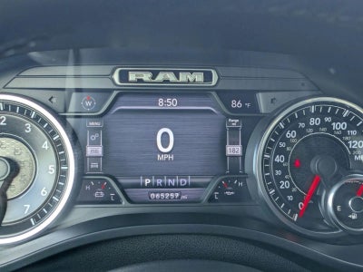 2019 RAM 1500 Laramie 4x4 Crew Cab 6'4" Box