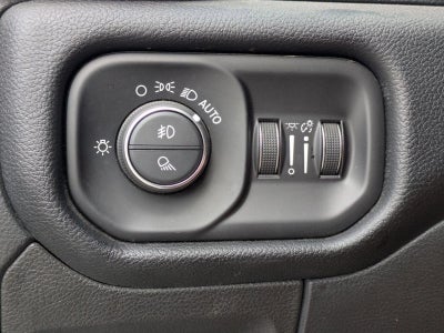 2022 RAM 1500 Laramie 4x4 Crew Cab 6'4" Box