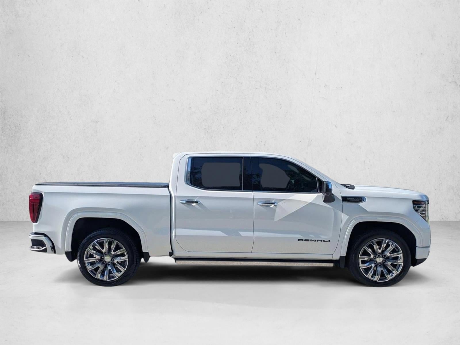 2023 GMC Sierra 1500 Crew Cab Short Box 4-Wheel Drive Denali