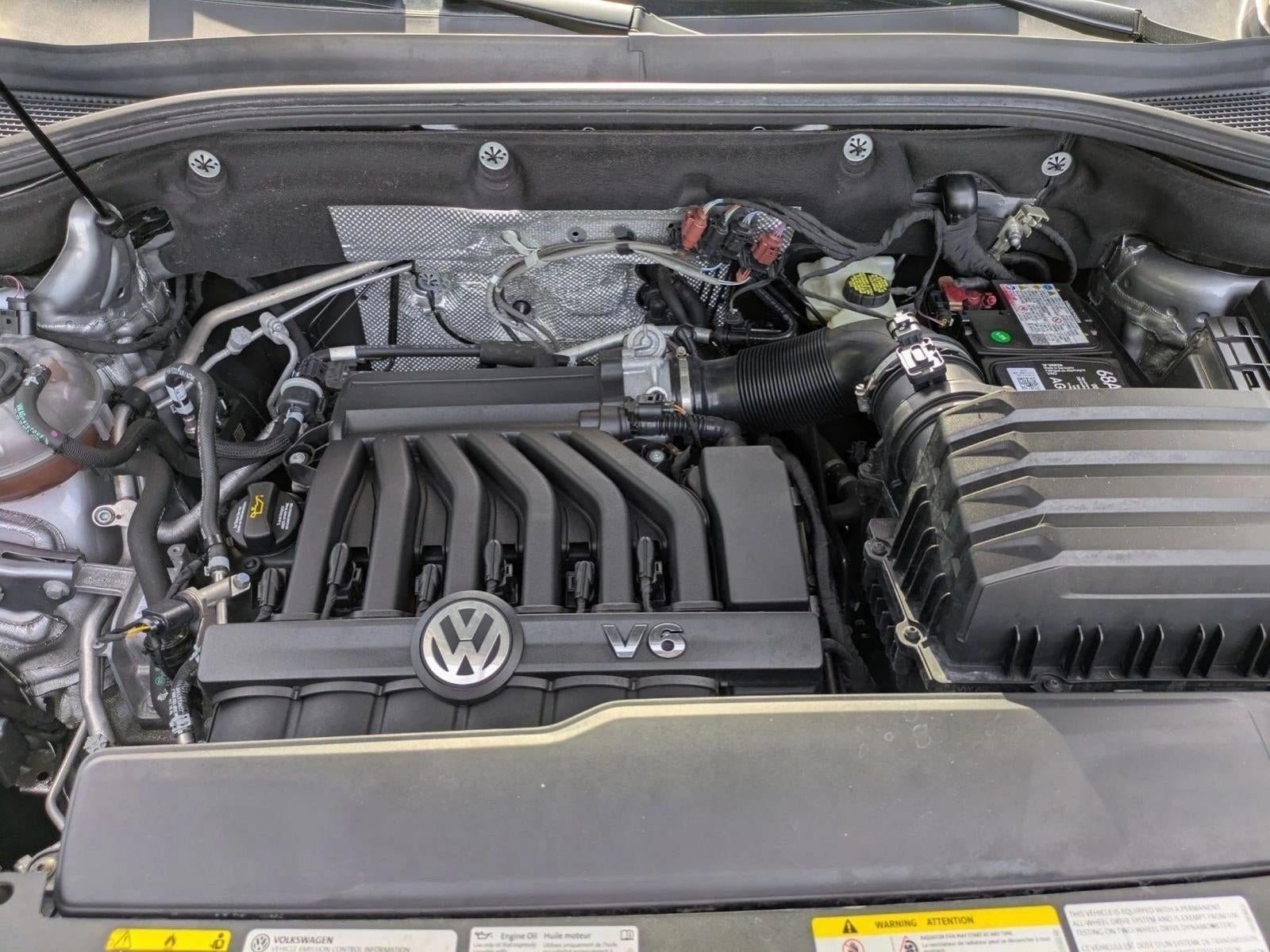 2021 Volkswagen Atlas 2021.5 3.6L V6 SE w/Technology R-Line 4MOTION