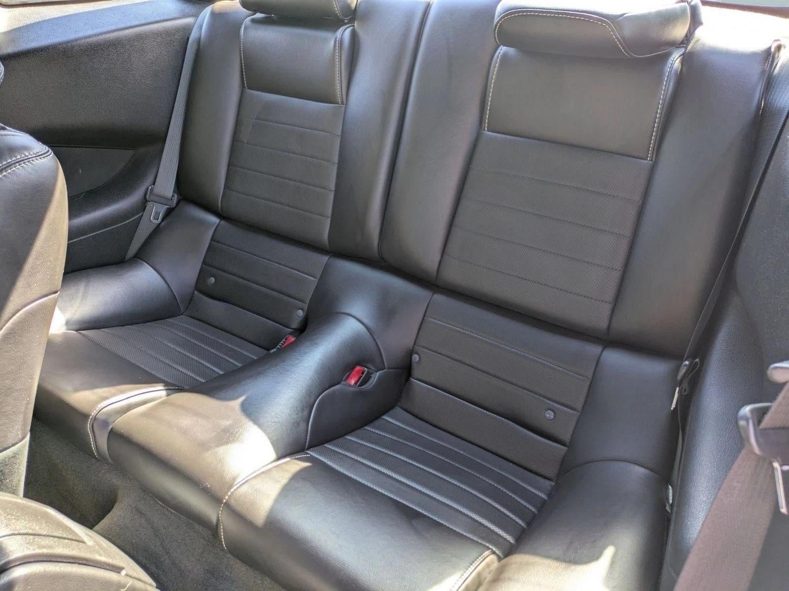 2014 Ford Mustang 2dr Cpe V6 Premium