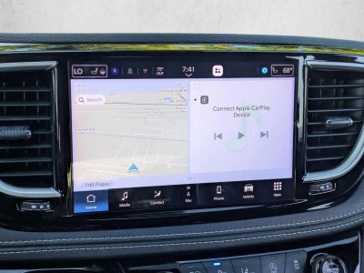 2024 Chrysler Pacifica Limited FWD