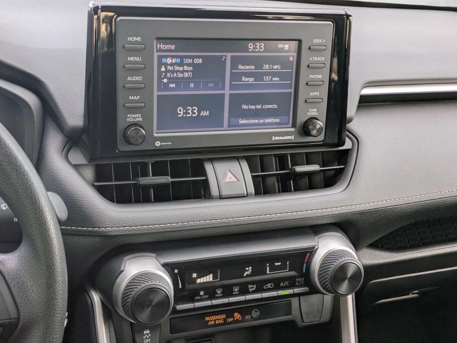 2022 Toyota RAV4 LE FWD (GS)