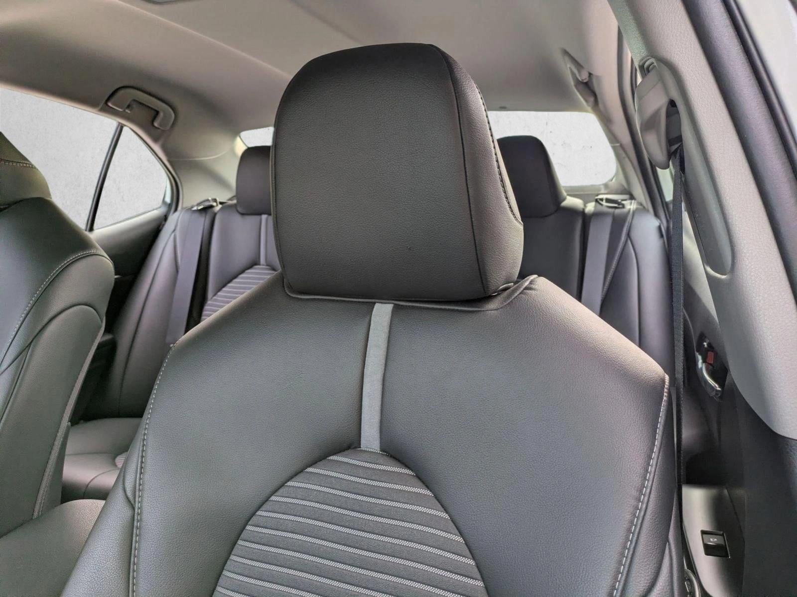 2019 Toyota Camry SE Auto (Natl)